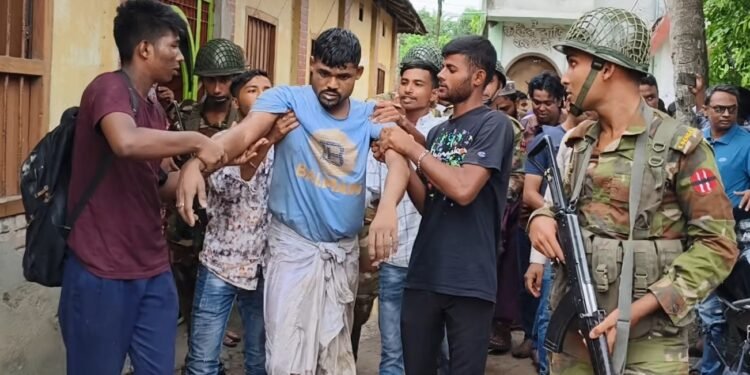 প্রতিনিধির পাঠানো ছবি