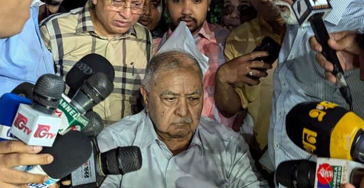 ড. কামাল হোসেন